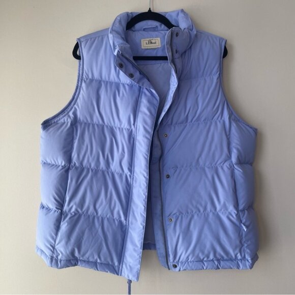 L.L. Bean Puffer Vest - Picture 3 of 8